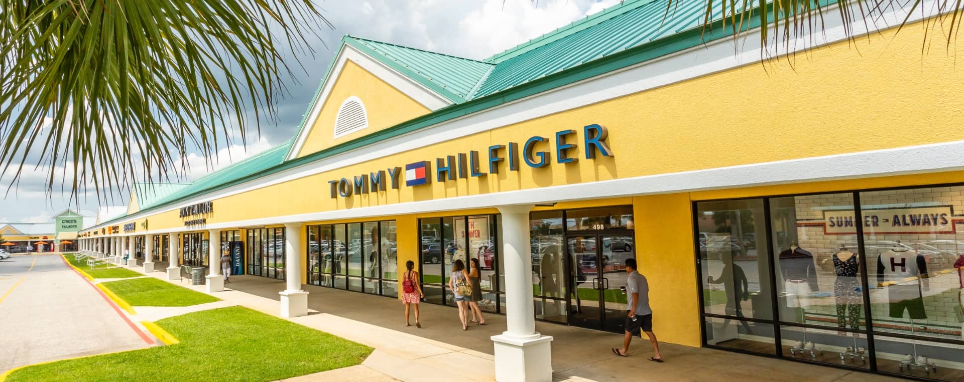 Tanger Outlets Foley Center Images